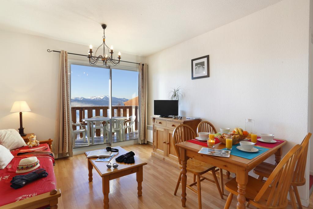 Residence Nemea Les Chalets Du Belvedere Font-Romeu-Odeillo-Via Exterior foto